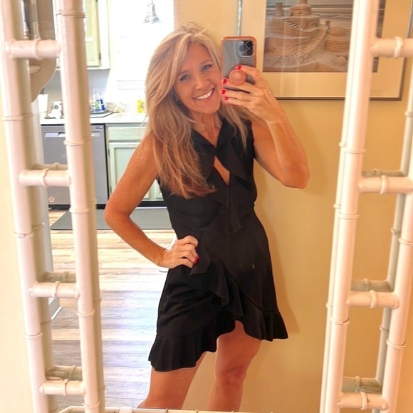 PrettyLittleThing,Sleeveless Black Dress w/Ruffled Edging,Excellent Condition, 6 - Picture 4 of 7